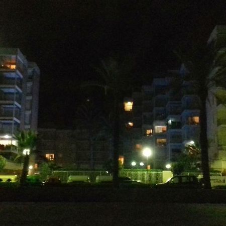 Sea Front Apart. 2 Pools / 1ª Linea. 2 Piscinas Apartment Segur de Calafell Luaran gambar