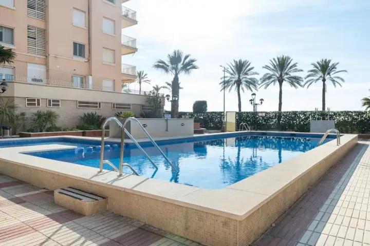 Sea Front Apart. 2 Pools / 1ª Linea. 2 Piscinas Apartment Segur de Calafell Luaran gambar