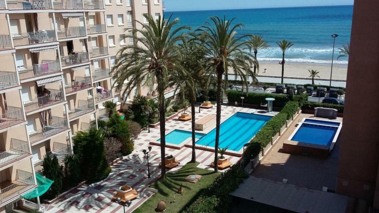 Sea Front Apart. 2 Pools / 1ª Linea. 2 Piscinas Apartment Segur de Calafell Luaran gambar